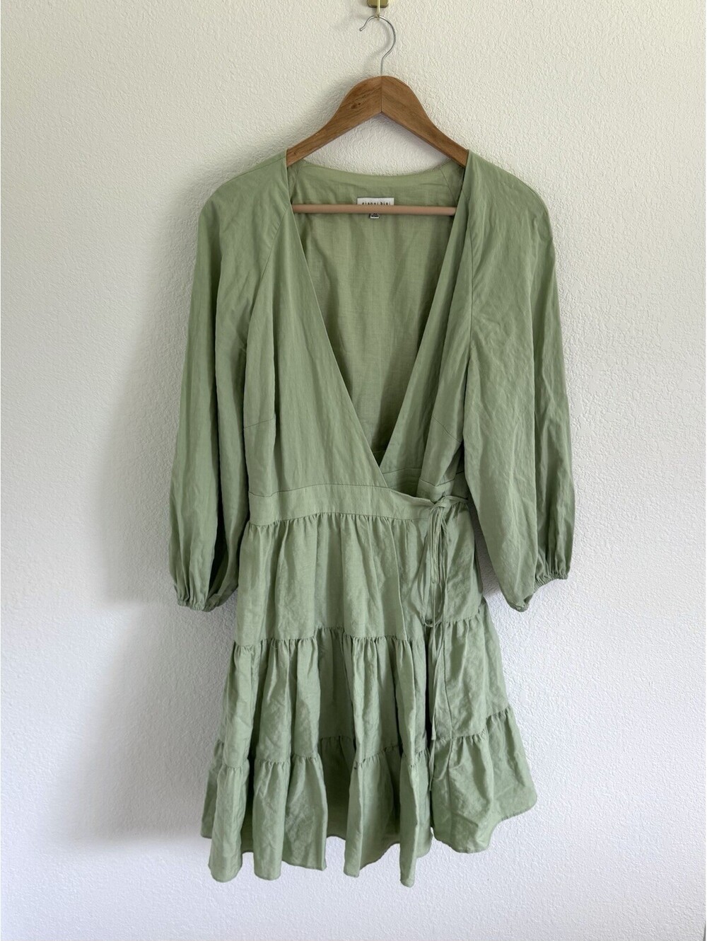 Gianni Bini Shelley V-Neck Long Sleeve Wrap Dress Sage Color Size Size X-Large - Picture 2 of 6